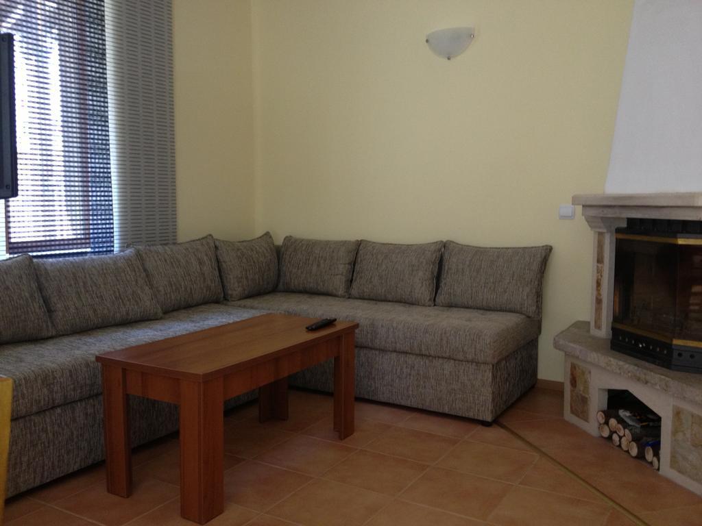 Ski Apartment In Castle Complex Pamporovo Room photo